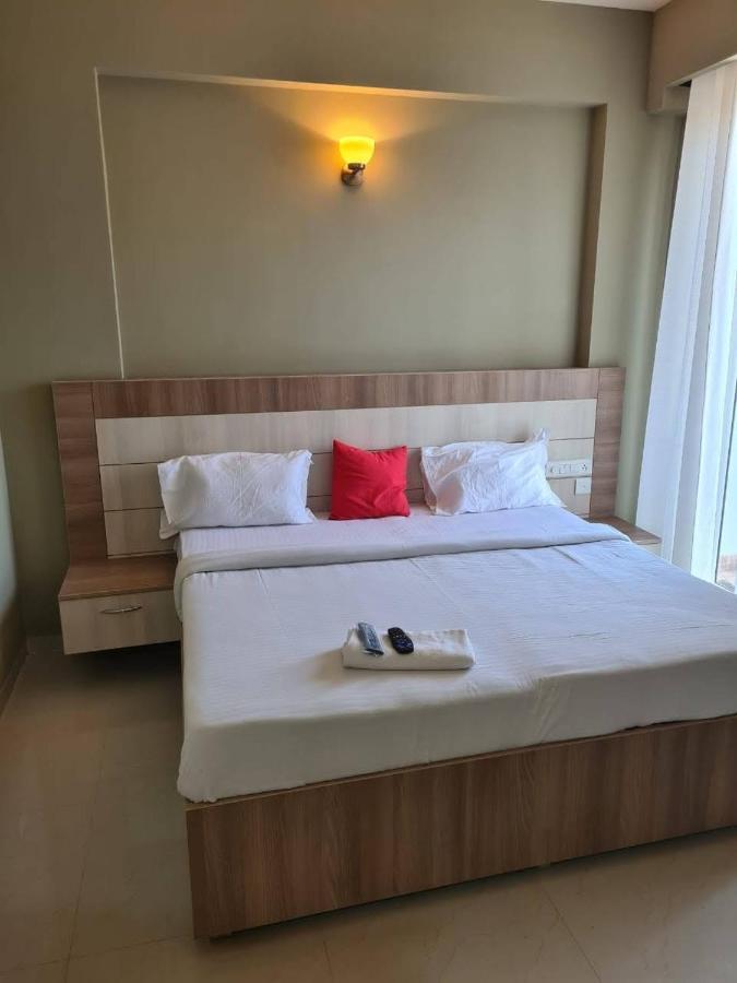 Dubey Homestay - 500 Meter From Temple Vrindāvan Eksteriør billede